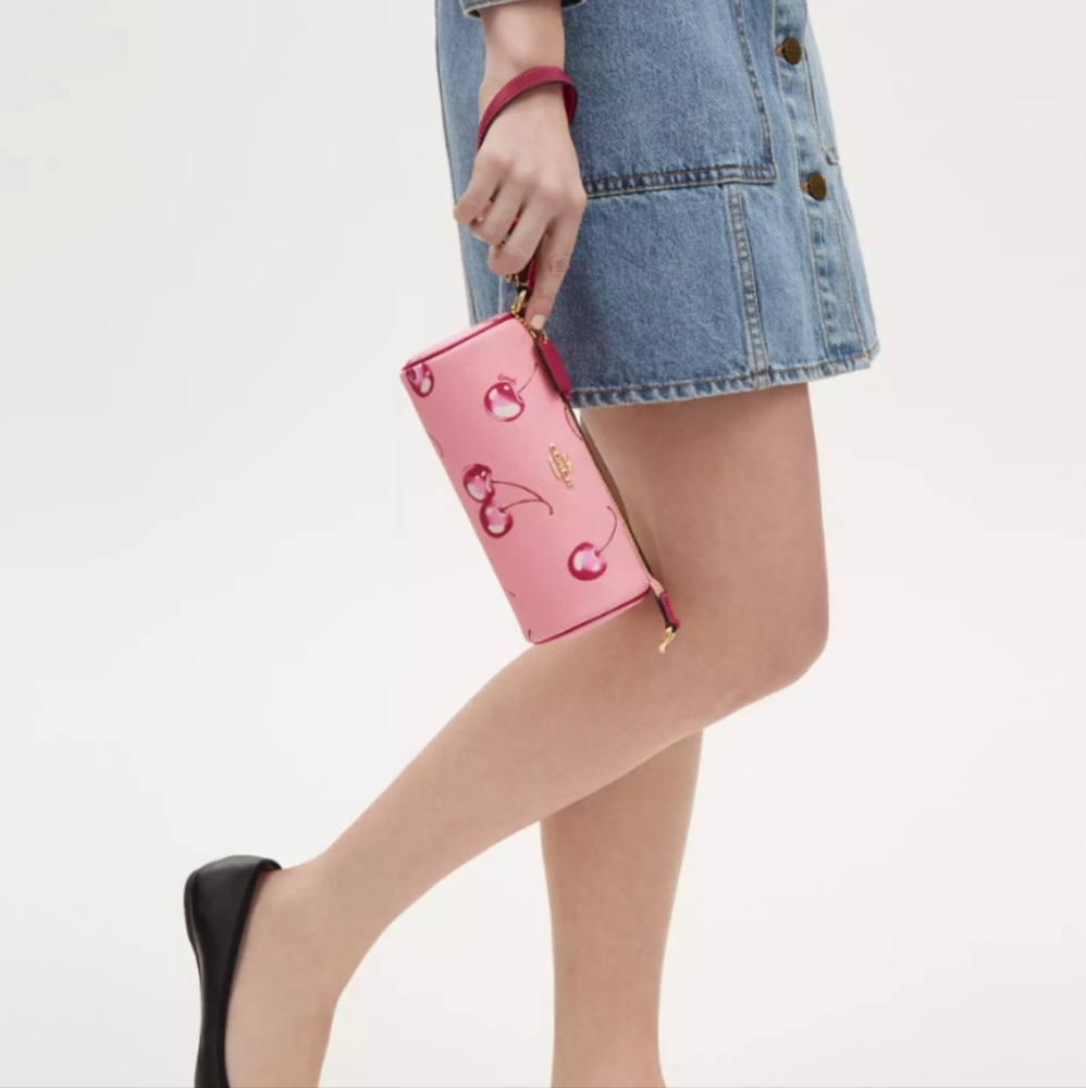 🍒Nolita Barrel Bag With Cherry Print - Picture 5 of 12